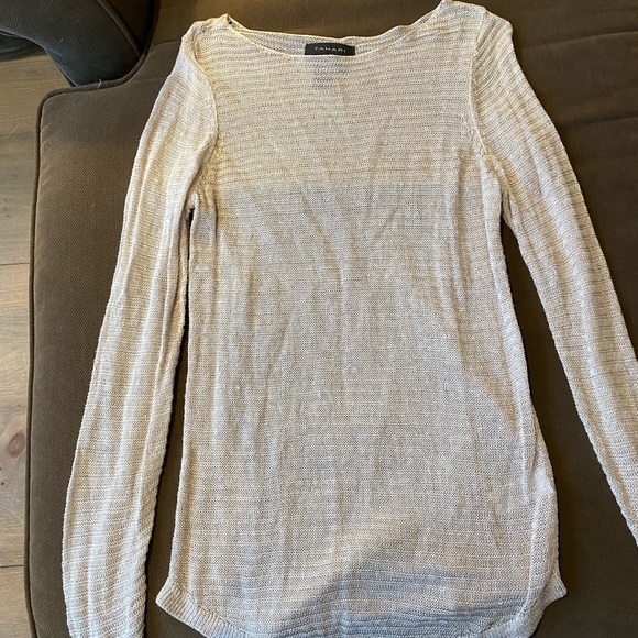Ellie Tahari sweater - Picture 1 of 2